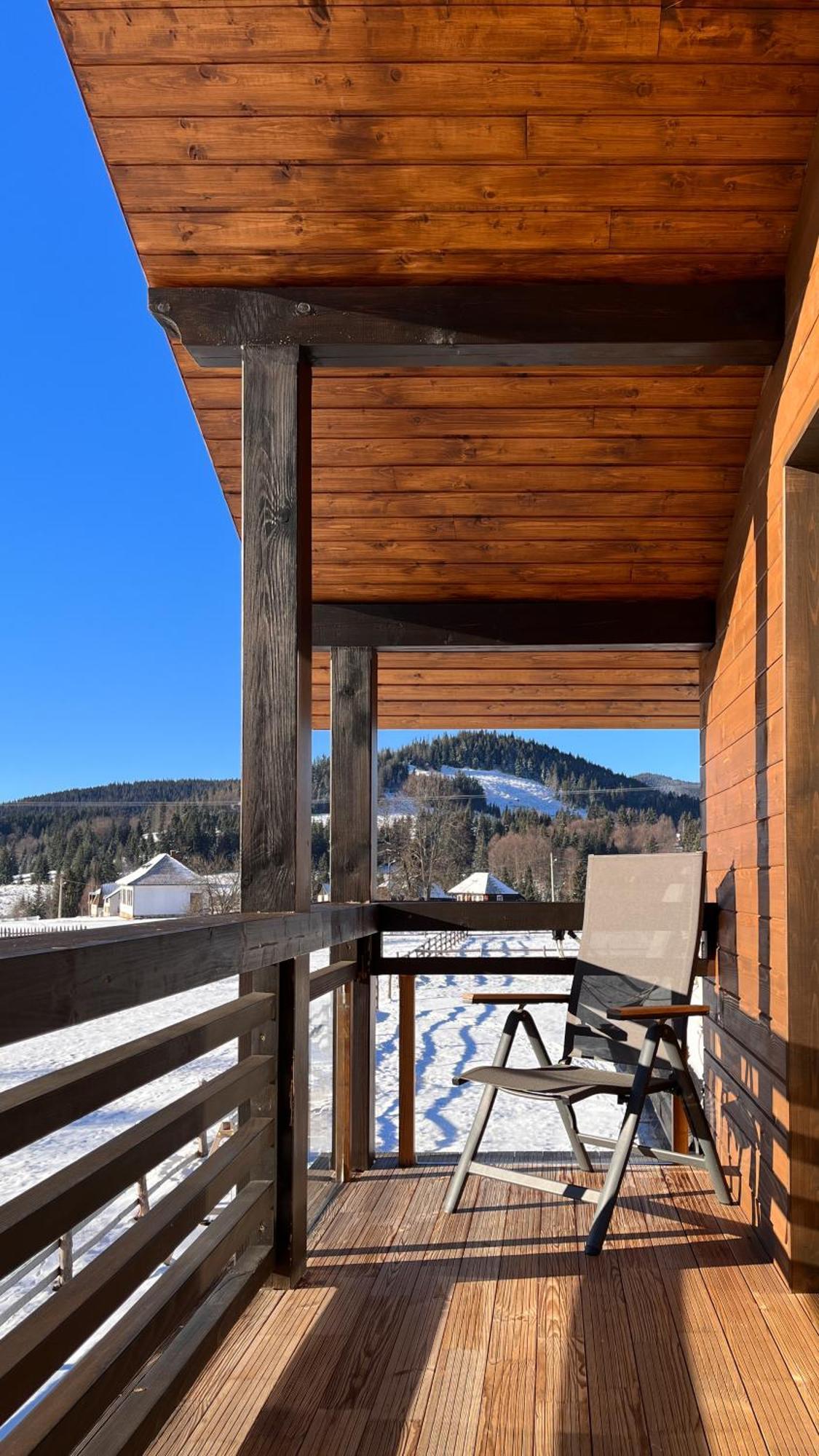 Chalet Delut Botus Kültér fotó