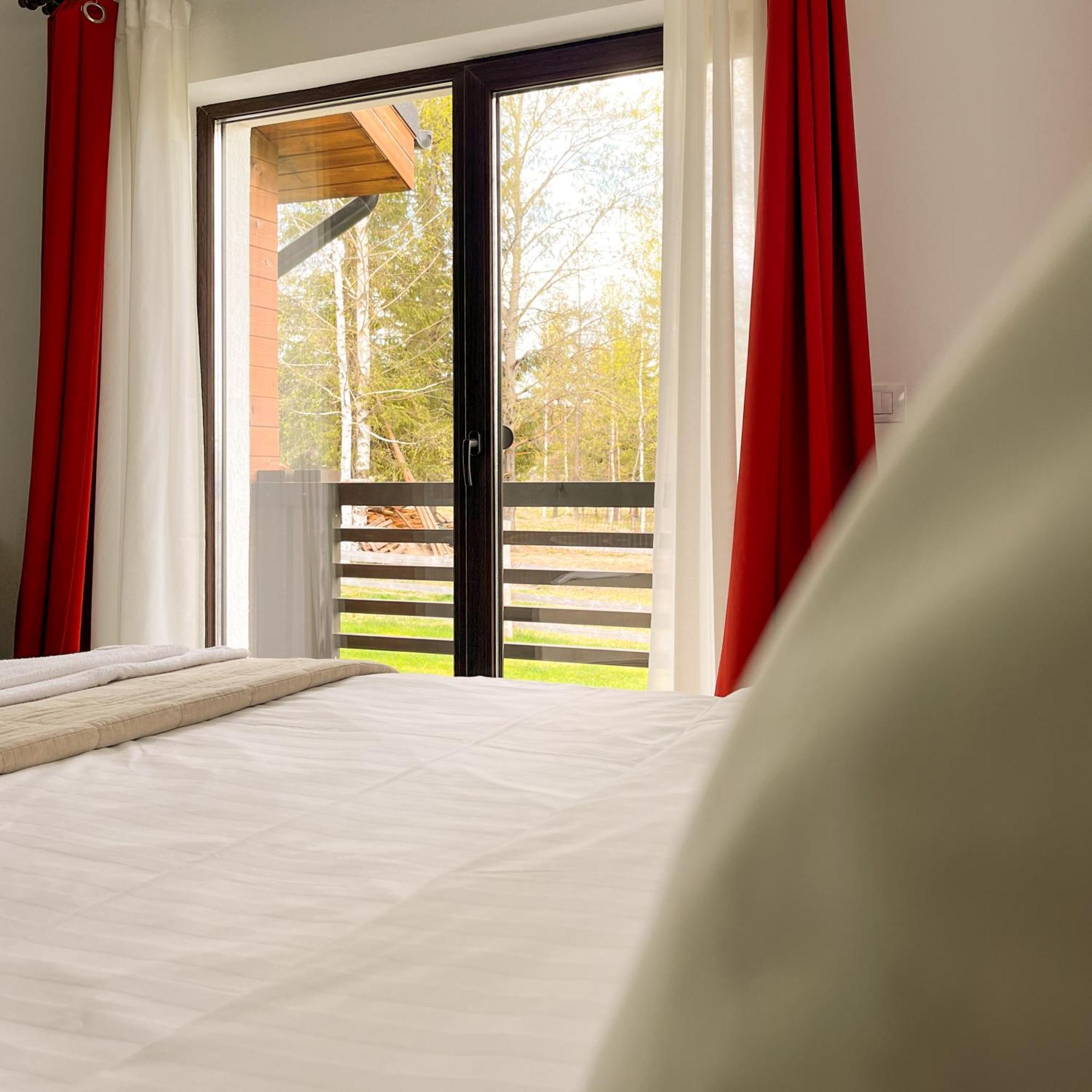 Chalet Delut Botus Kültér fotó
